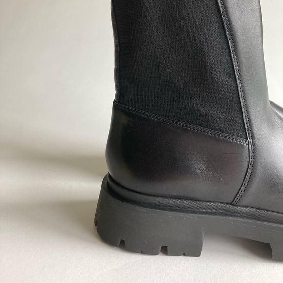 New Schutz Billie Casual Black Leather Lug Outsole Chelsea Boots size 6 - Picture 5 of 15